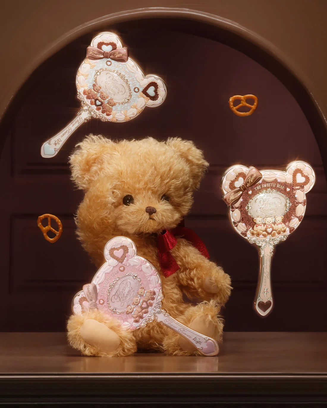 The Sweetie Bear Hand Mirror – THE SWEETIE BEAR