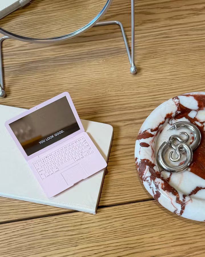 Mini Laptop Mirror - Glossier