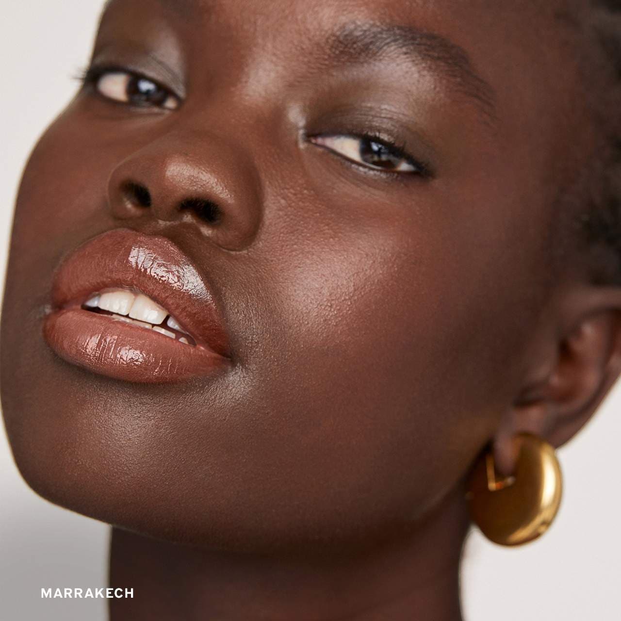 Shade Slick Hydrating Tinted Lip Oil – MERIT