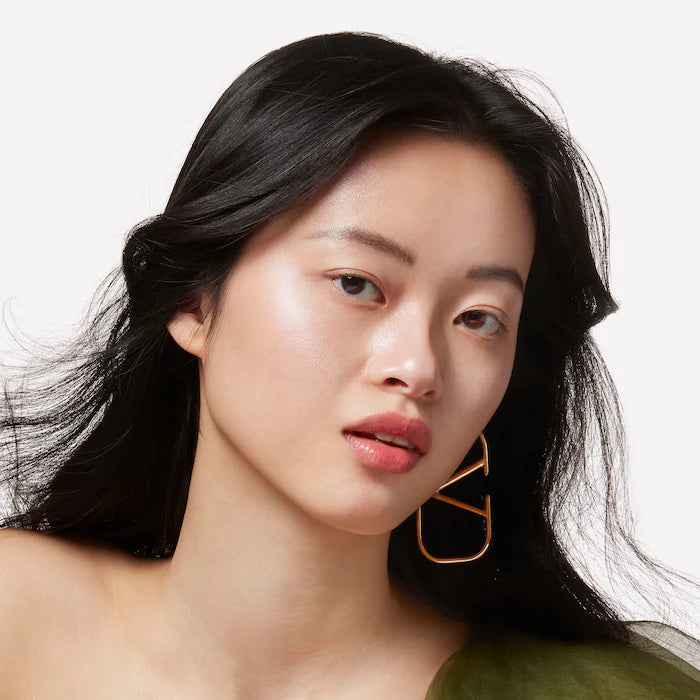 V-Lighter Illuminating Face Primer and Highlighter with Hyaluronic Acid - Valentino