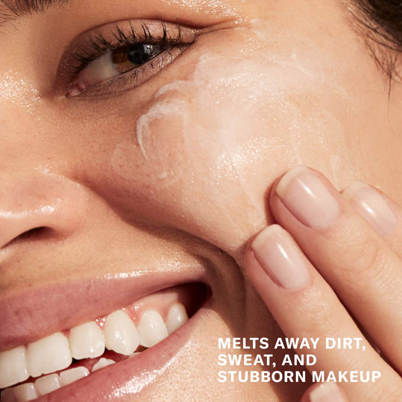 Argan Melt-Away Makeup Removing Cleansing Oil – Josie Maran