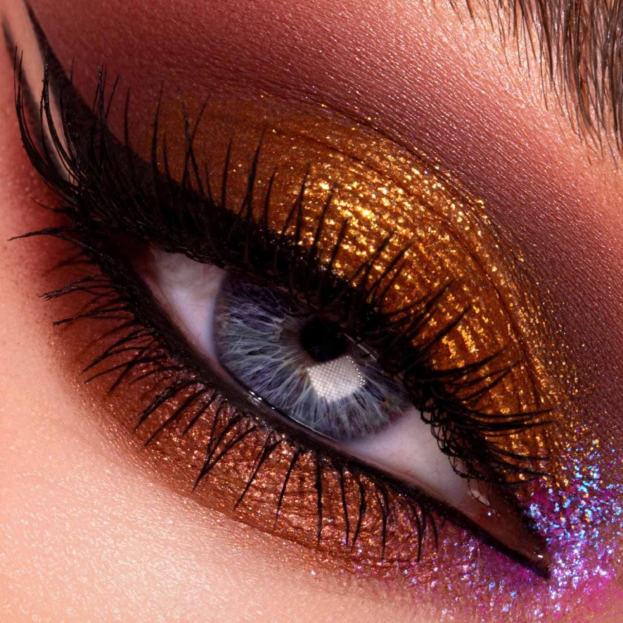 Mothership IX Eyeshadow Palette: Huetopian Dream – PAT McGRATH LABS